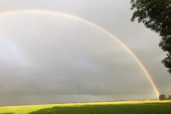 1_2021-07-07-regenboog-achter-het-huis-rechterkant