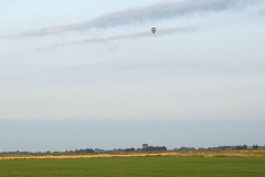2021-07-20-luchtballon-boven-wei-achter-DW5-DSC03439-kopie